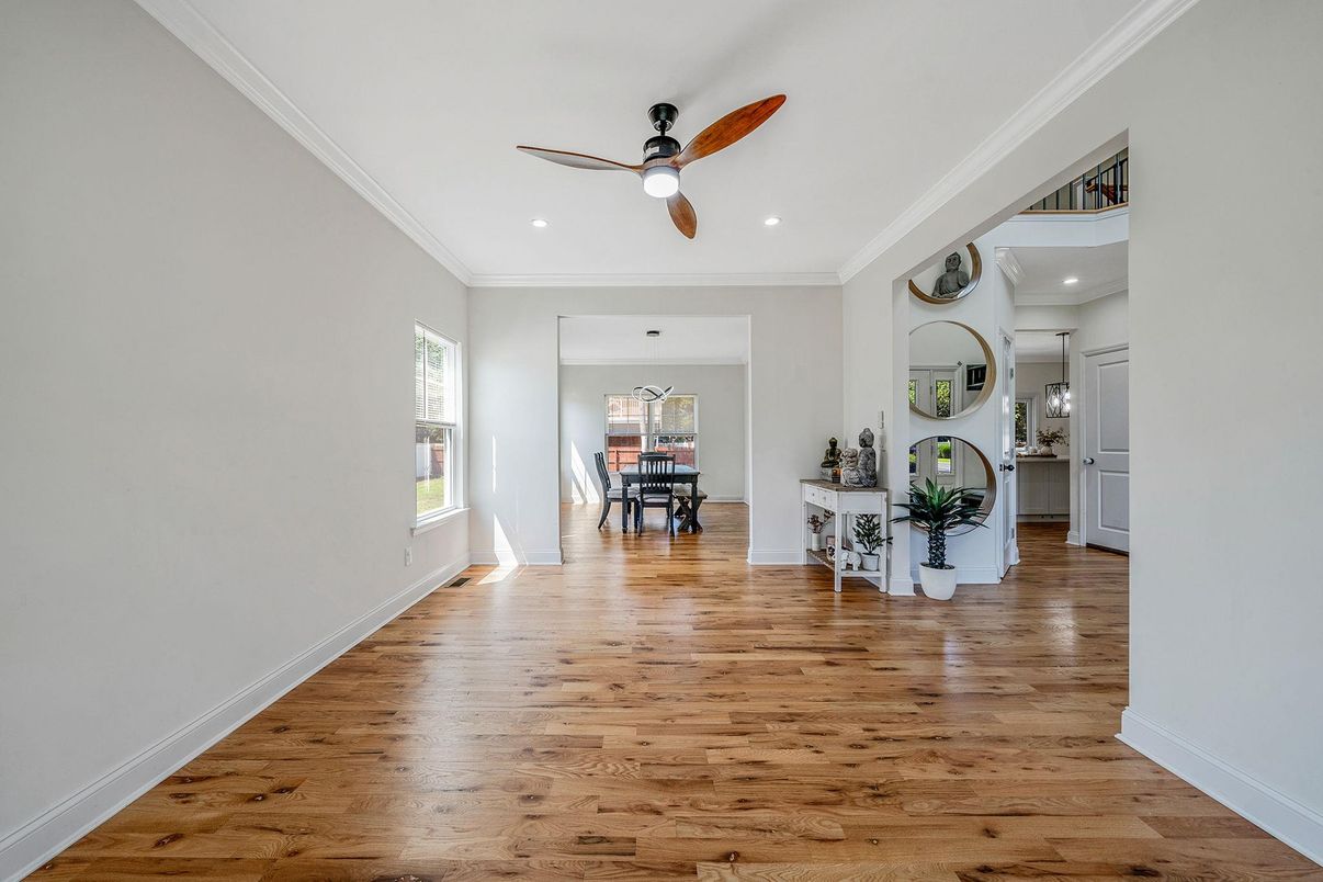 Dining room, Interior, Recessed Lighting, Wood Texture Flooring