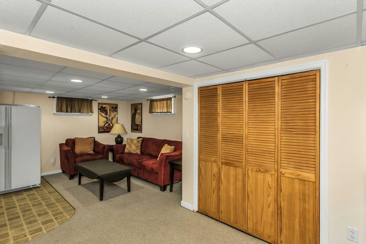 Interior, Living room, Recessed Lighting