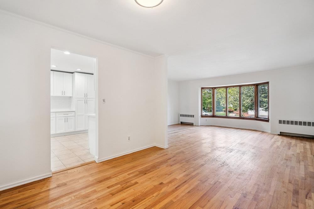 Empty room, Interior, Kitchen, Recessed Lighting, Wood Texture Flooring