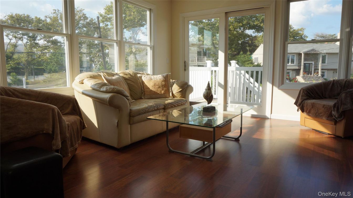 Interior, Living room, Sun Room, Wood Texture Flooring