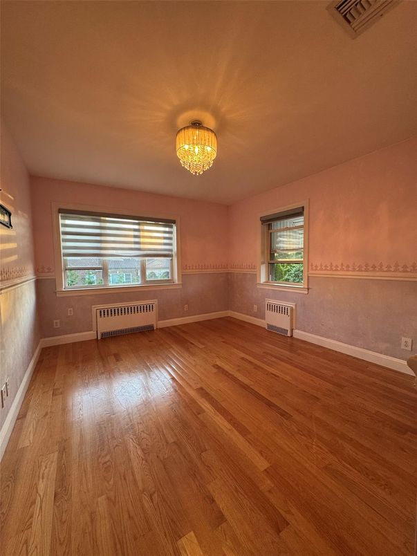 Chandelier, Empty room, Interior, Wood Texture Flooring