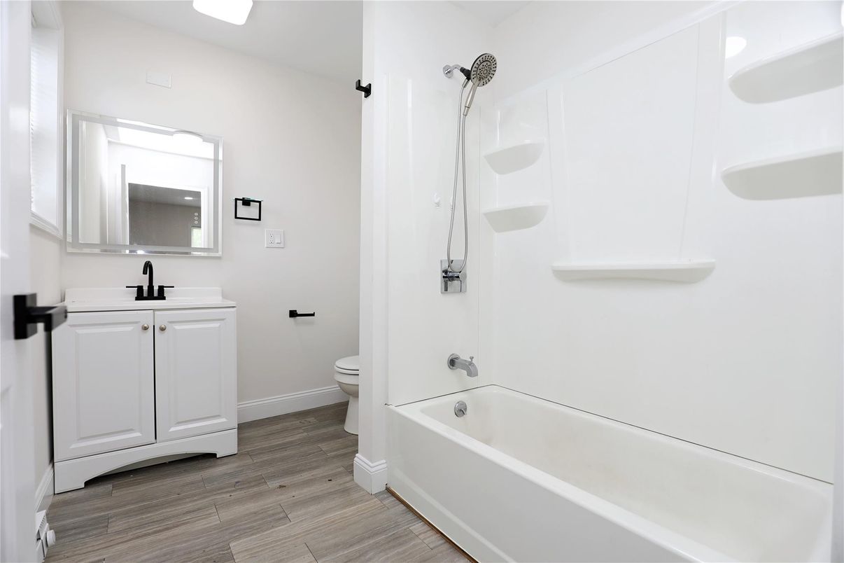 Bathroom, Dual Sink Vanities, Interior, Wood Texture Flooring