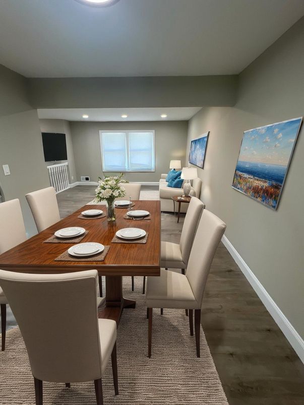 Dining room, Interior, Living room, Recessed Lighting, Wood Texture Flooring