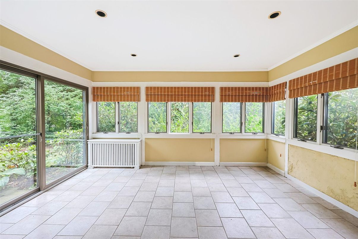 Interior, Recessed Lighting, Sun Room