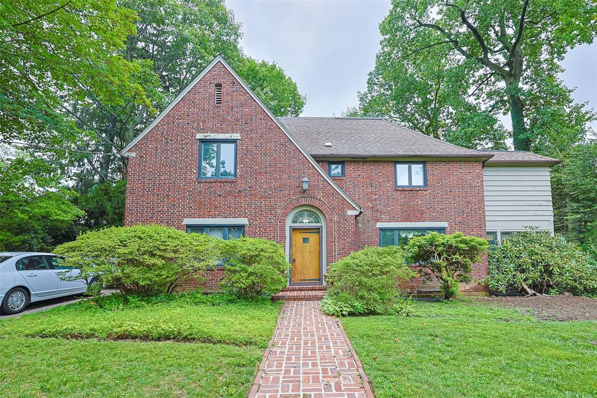 Exterior, Facade, Brick Facade, Tudor Revival