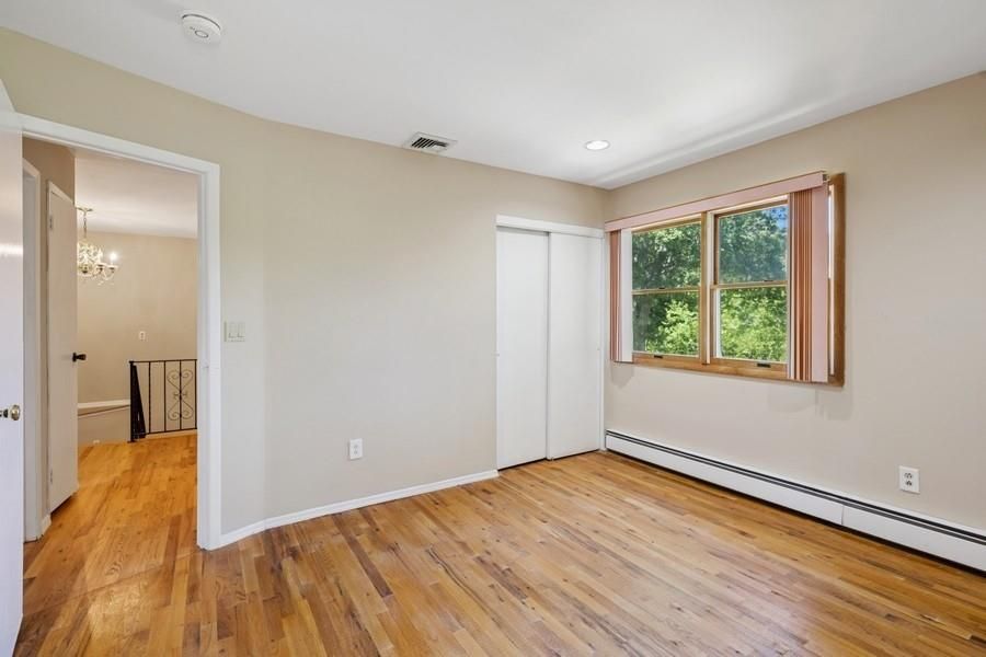 Chandelier, Empty room, Interior, Recessed Lighting, Wood Texture Flooring
