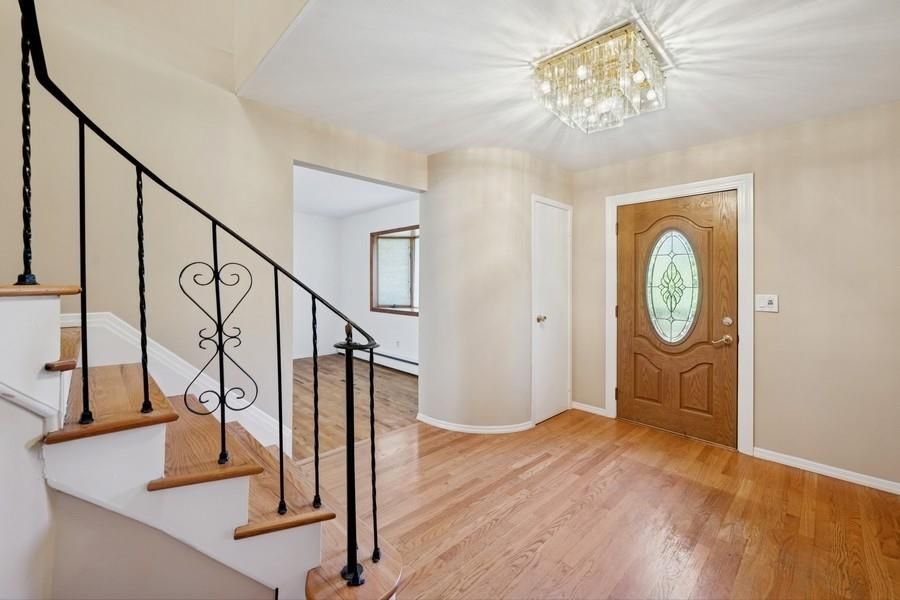 Chandelier, Interior, Wood Texture Flooring