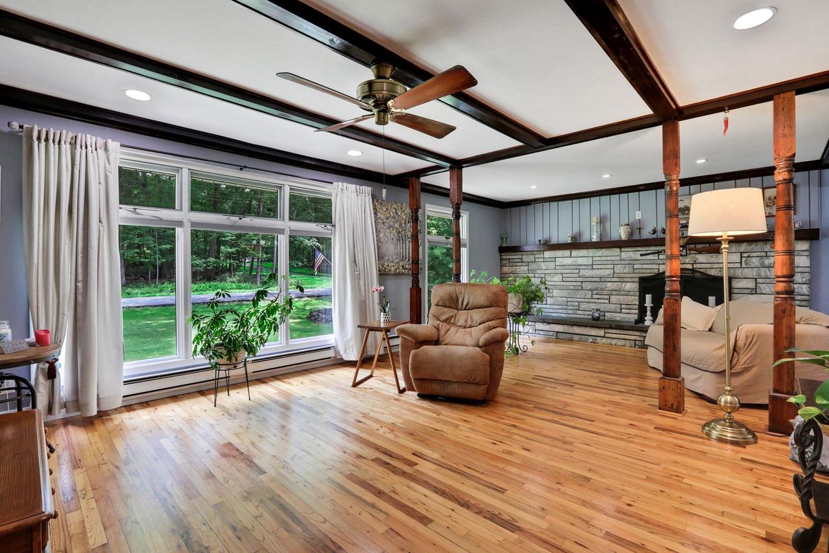 Interior, Recessed Lighting, Stone Walls, Wood Texture Flooring