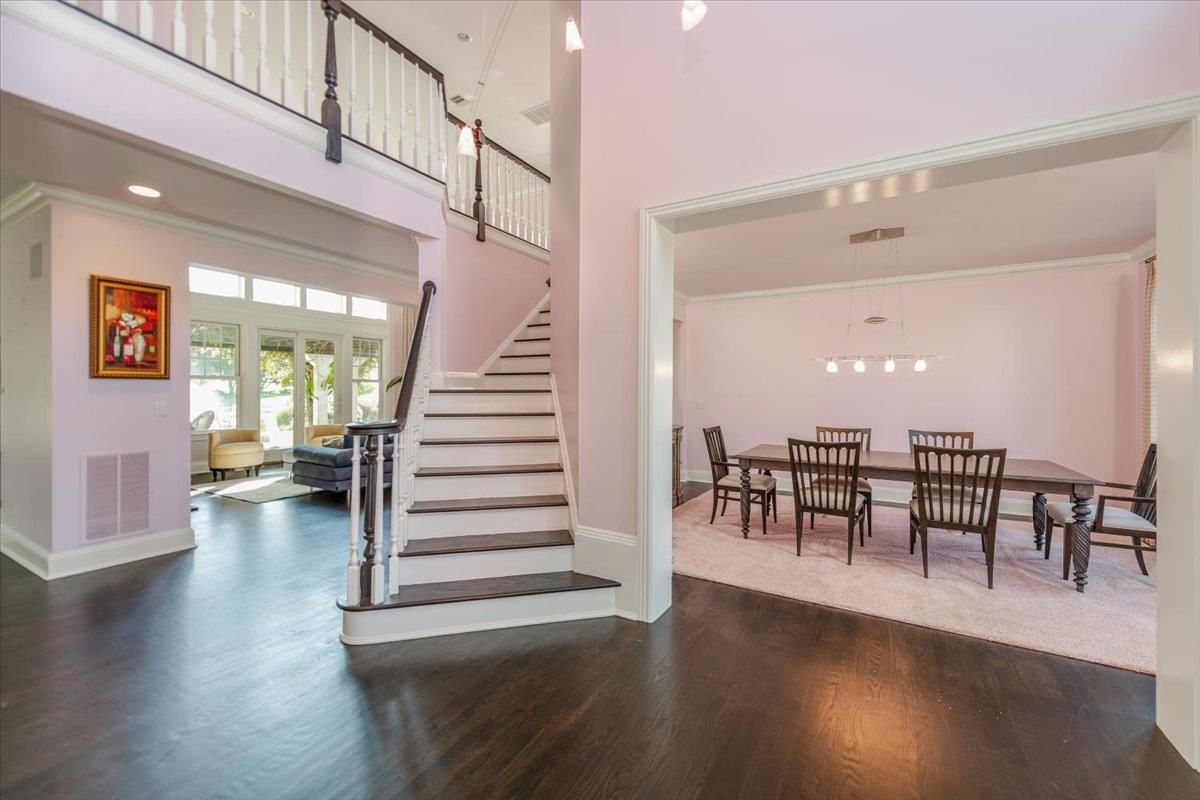 Dining room, Interior, Pendant Lights, Recessed Lighting, Wood Texture Flooring