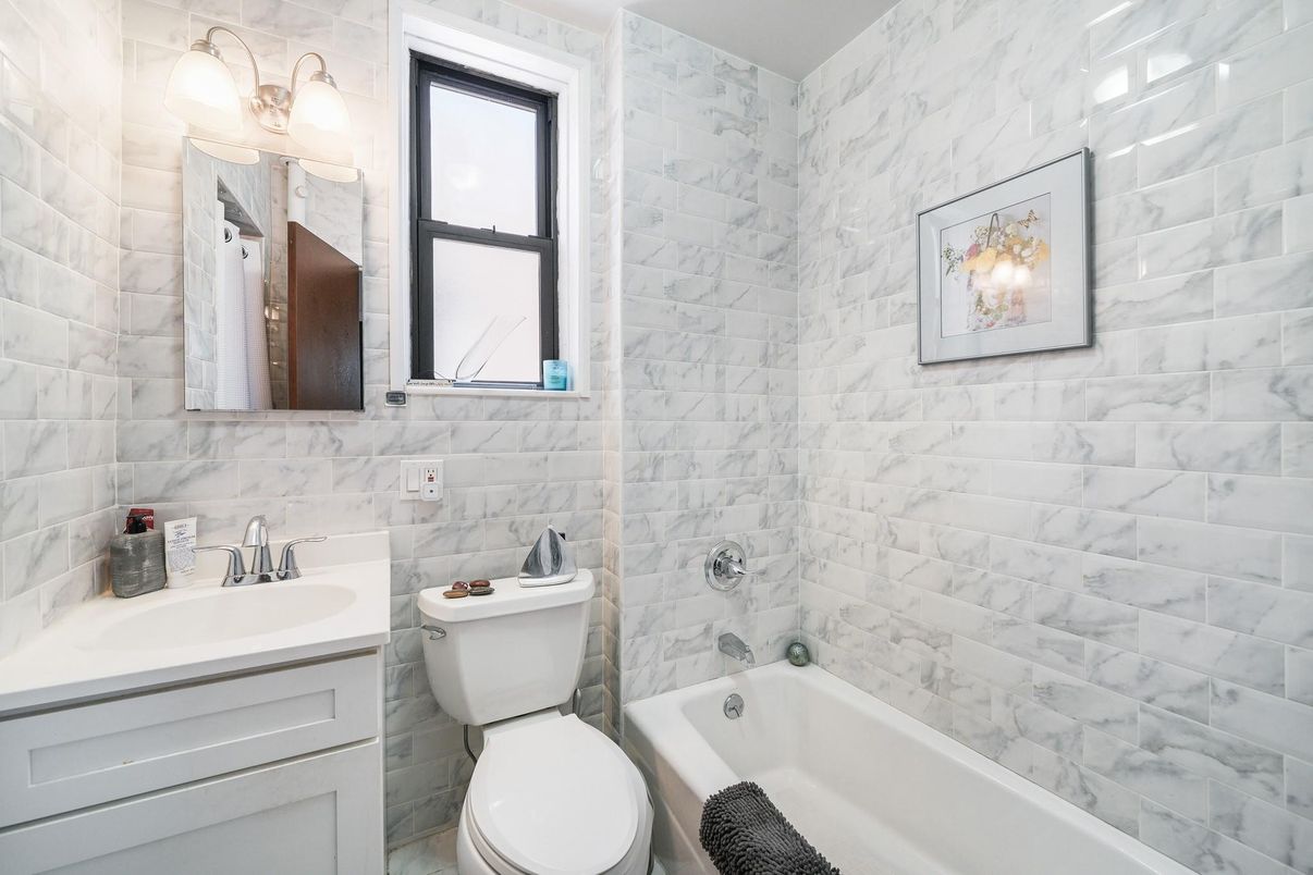 Bathroom, Interior, Marble Walls