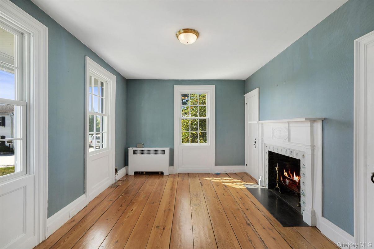 Empty room, Fireplace, Interior, Wood Texture Flooring