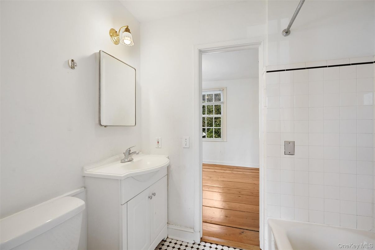 Bathroom, Interior, Wood Texture Flooring