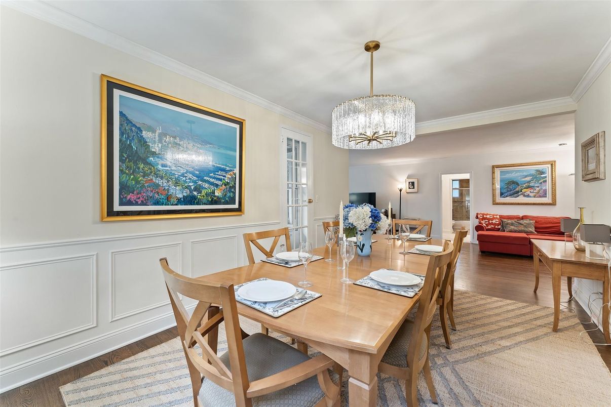 Chandelier, Dining room, Interior, Living room, Wood Texture Flooring