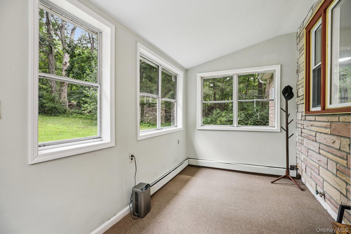 Empty room, Interior, Stone Walls