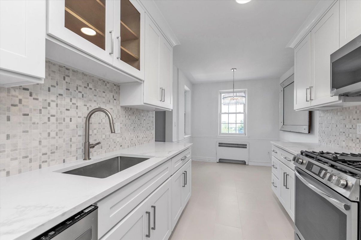 Chandelier, Interior, Kitchen, Pendant Lights, Recessed Lighting