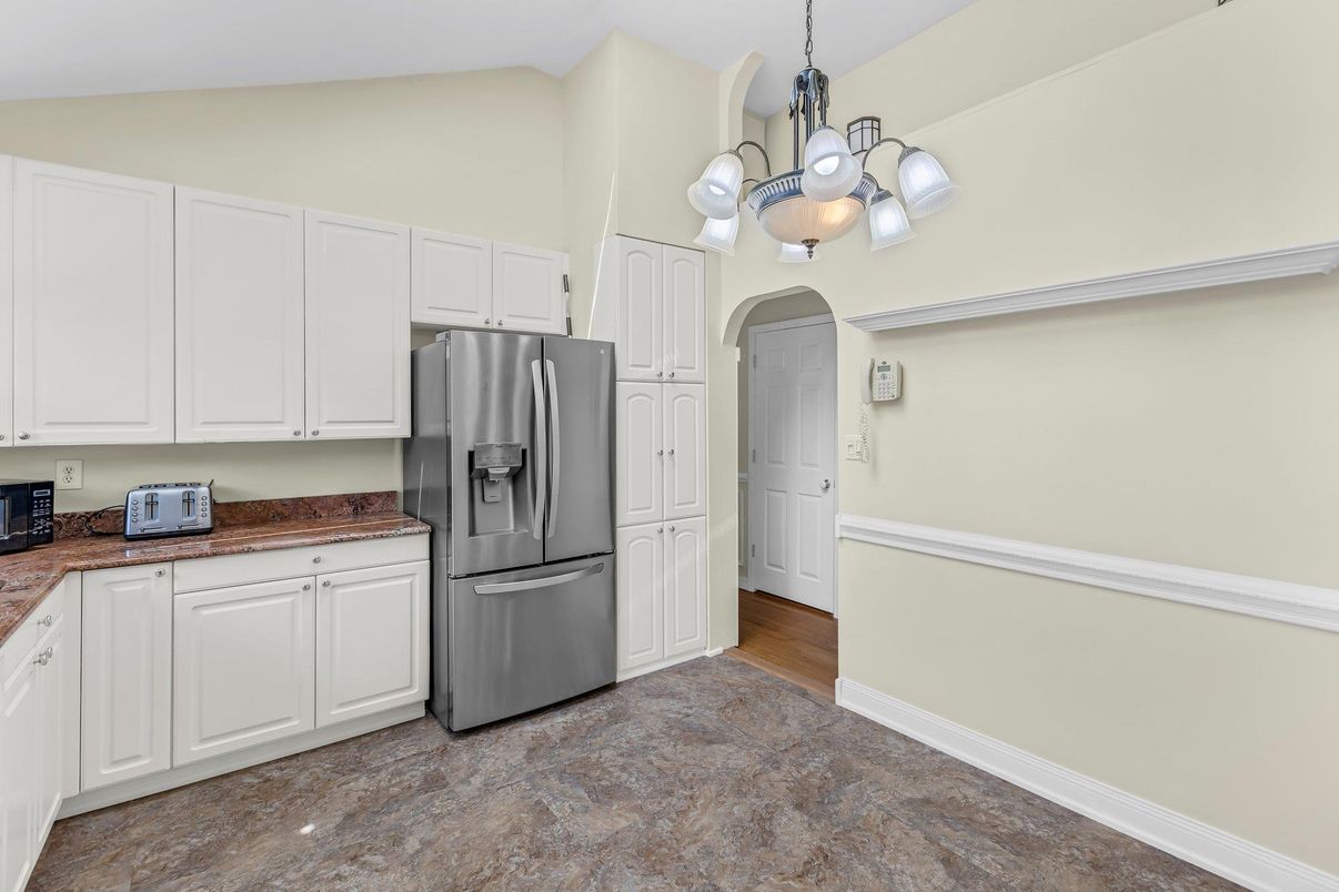 Interior, Kitchen, Pendant Lights, Wood Texture Flooring