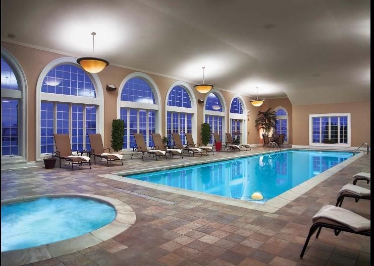 Interior, Pendant Lights, Pool