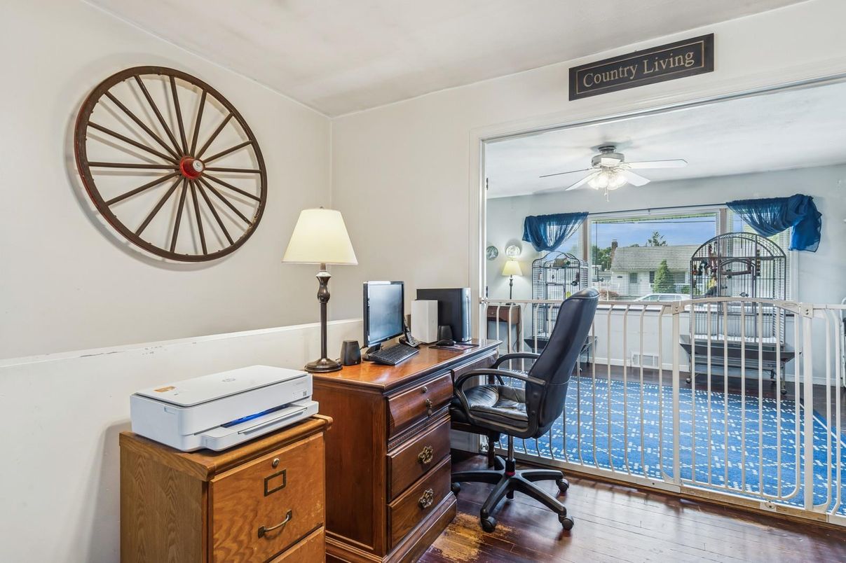 Home Office, Interior, Wood Texture Flooring
