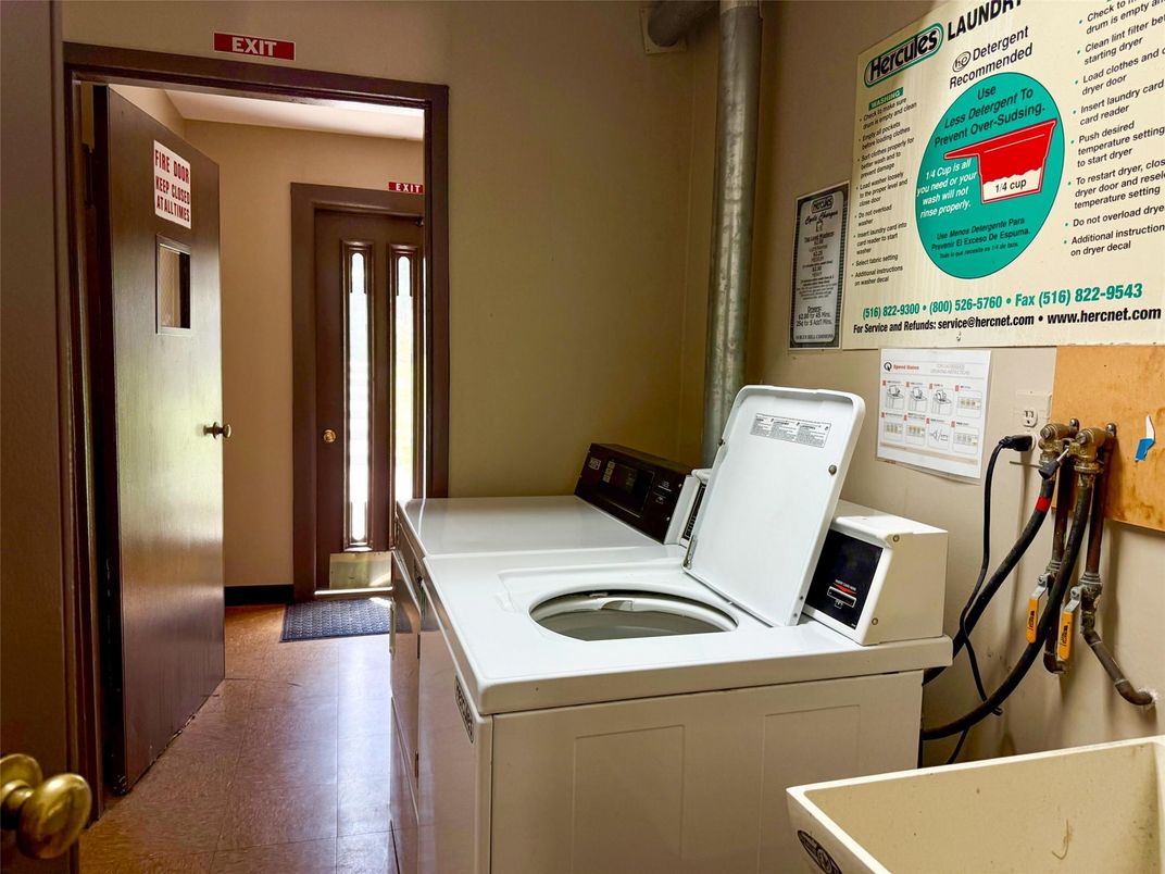 Interior, Washer