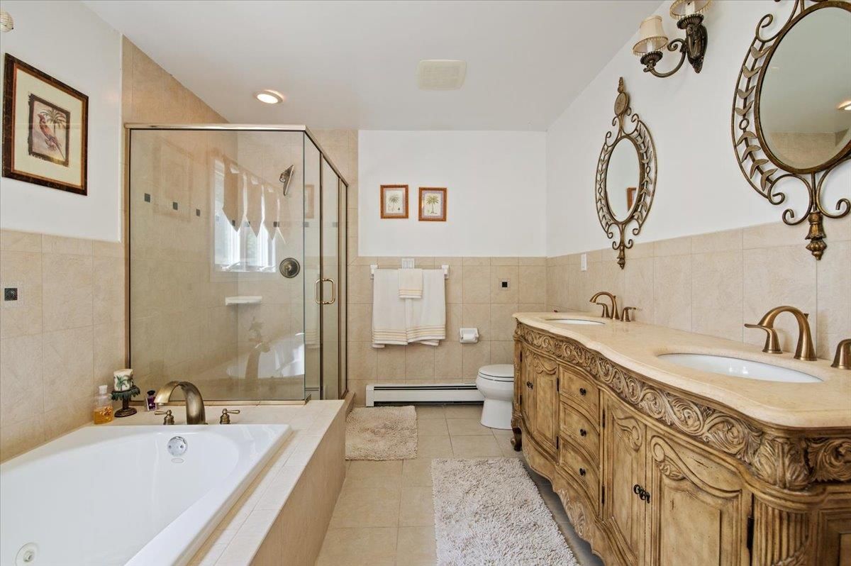 Bathroom, Dual Sink Vanities, Glass Shower, Interior, Recessed Lighting