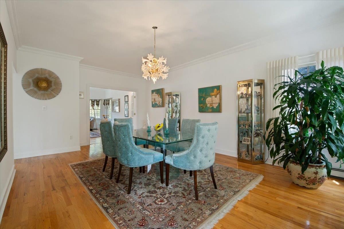 Chandelier, Dining room, Interior, Pendant Lights, Wood Texture Flooring