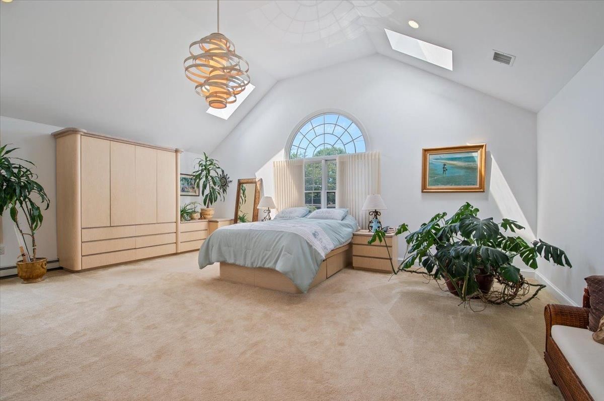 Bedroom, Interior, Pendant Lights, Recessed Lighting
