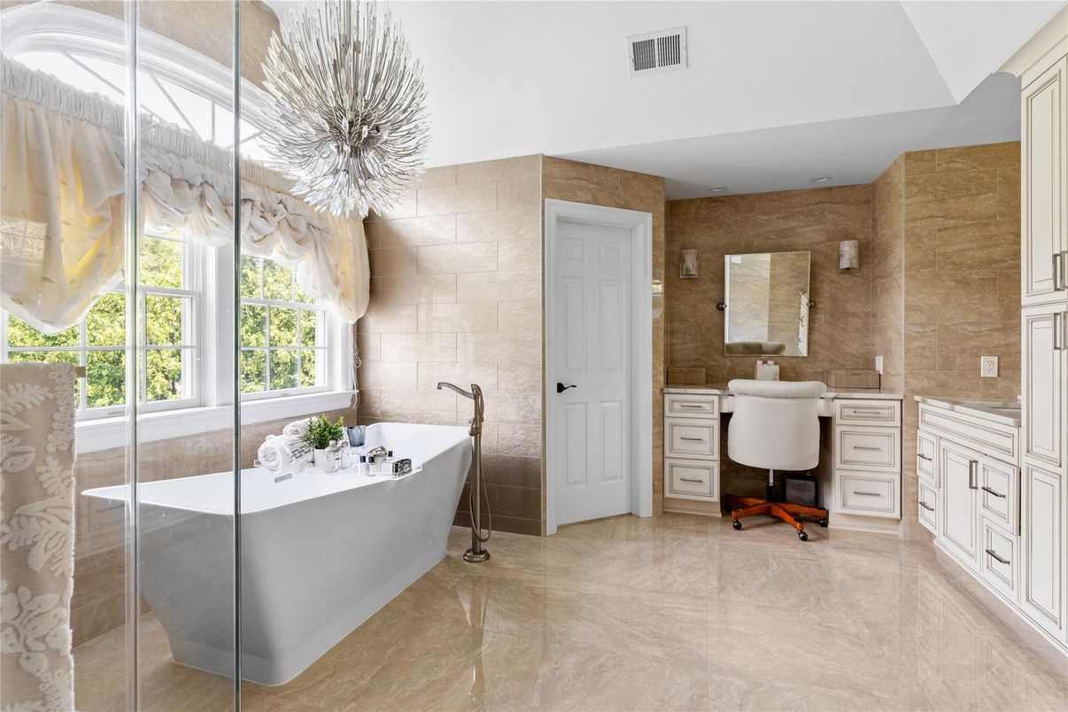 Bathroom, Free Standing Baths, Interior, Stone Walls