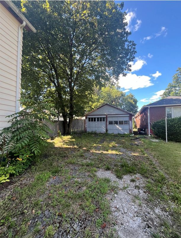 Backyard, Detached Garage, Exterior