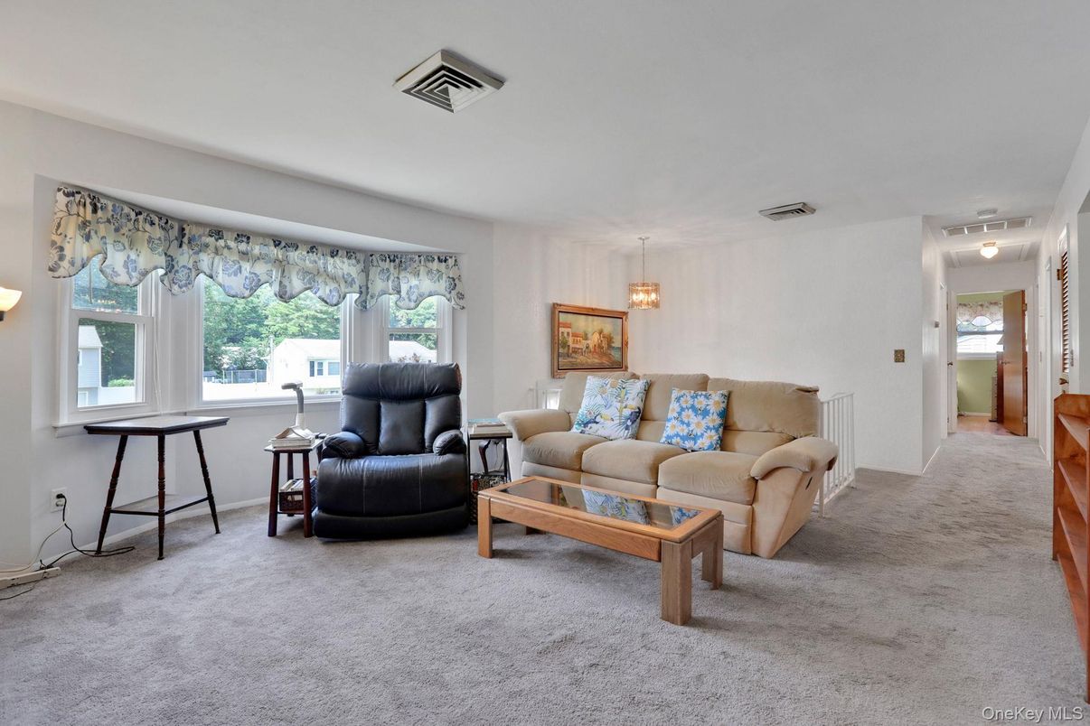 Interior, Living room, Pendant Lights