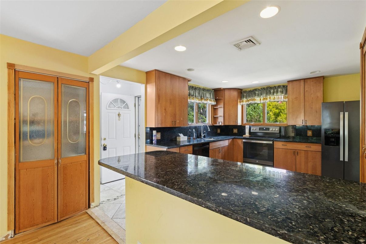 Interior, Kitchen, Recessed Lighting, Wood Texture Flooring