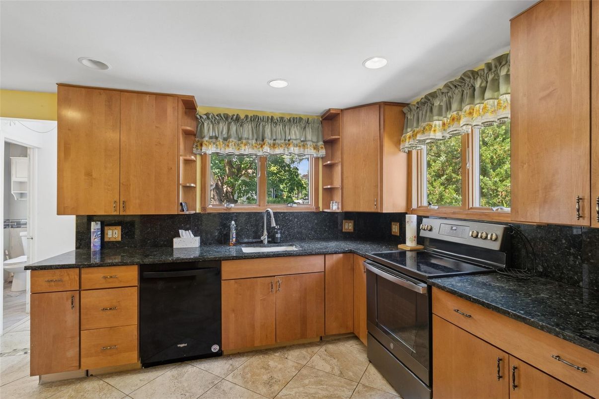 Interior, Kitchen, Recessed Lighting