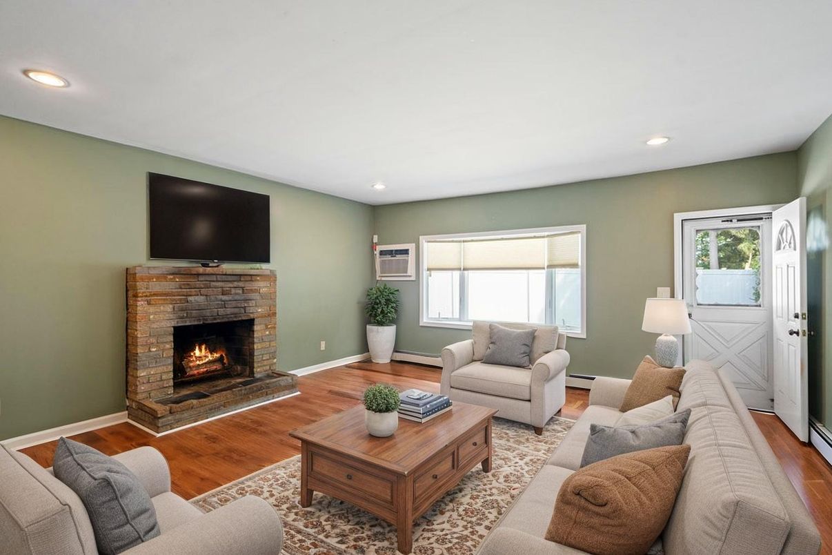 Fireplace, Interior, Living room, Recessed Lighting, Wood Texture Flooring