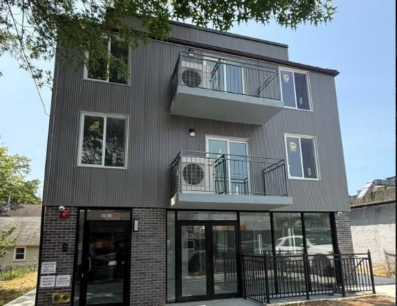 Exterior, Facade, Brick Facade, Modern