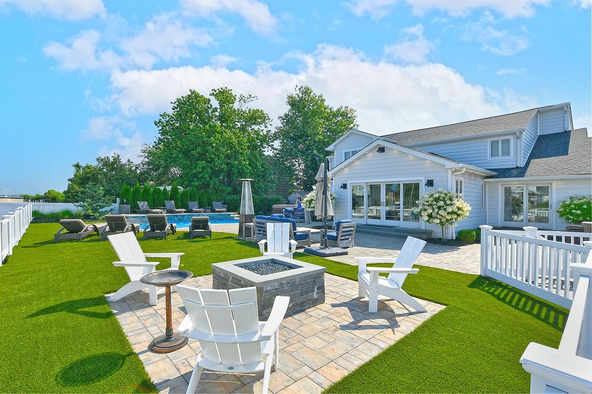 Backyard, Exterior, Pool