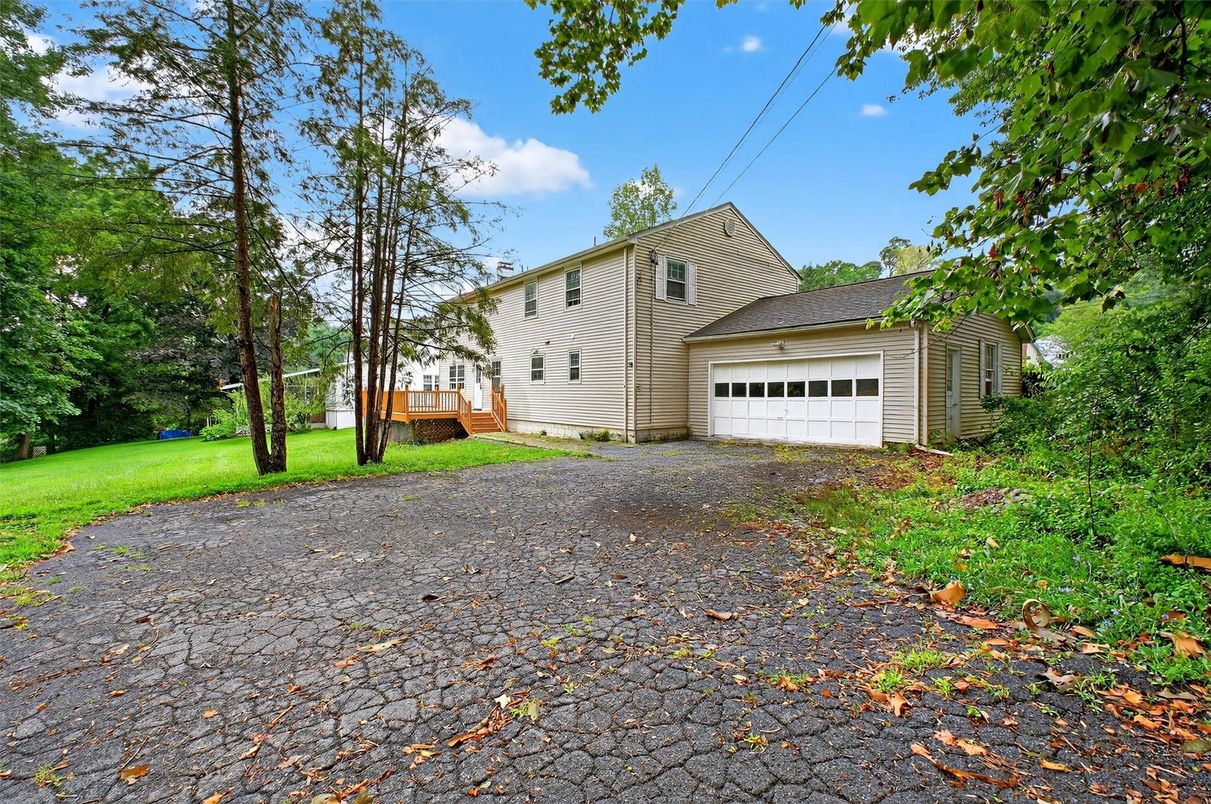 Backyard, Detached Garage, Exterior
