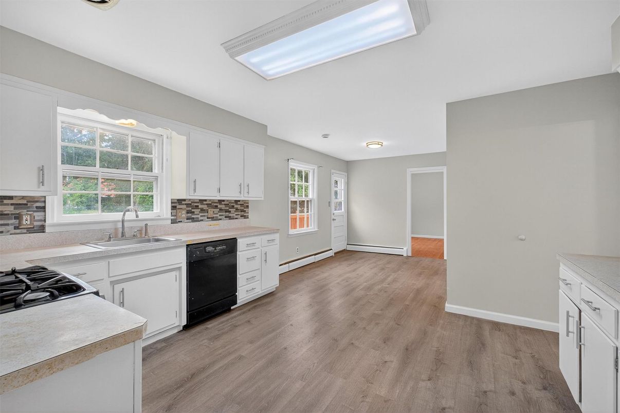 Interior, Kitchen, Wood Texture Flooring