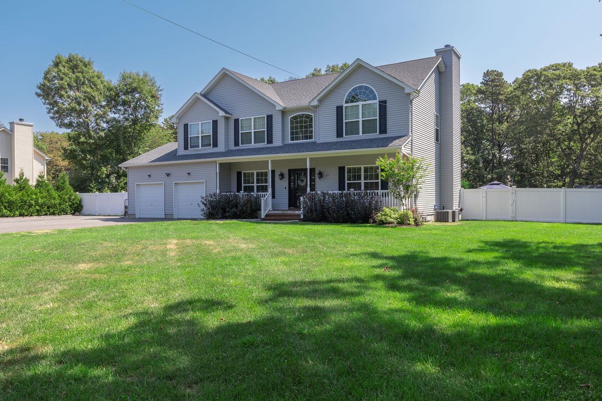 Attached, Backyard, Exterior, Facade, Farmhouse