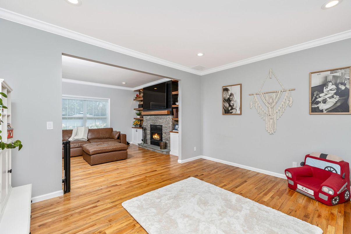 Fireplace, Interior, Recessed Lighting, Wood Texture Flooring