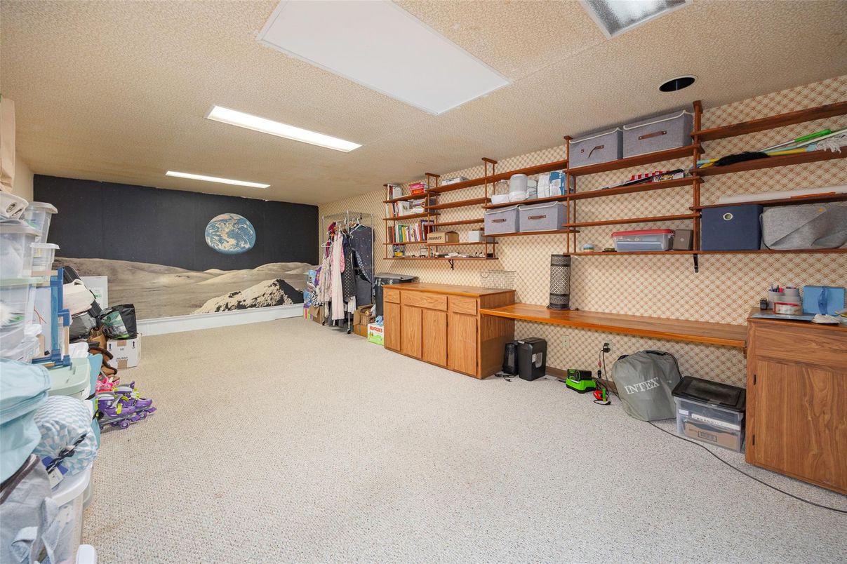 Interior, Recessed Lighting