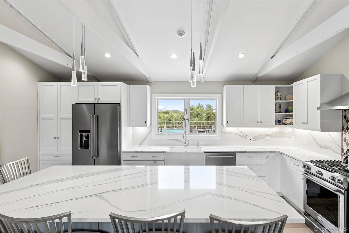 Interior, Kitchen, Pendant Lights, Recessed Lighting, Stainless Steel Appliances