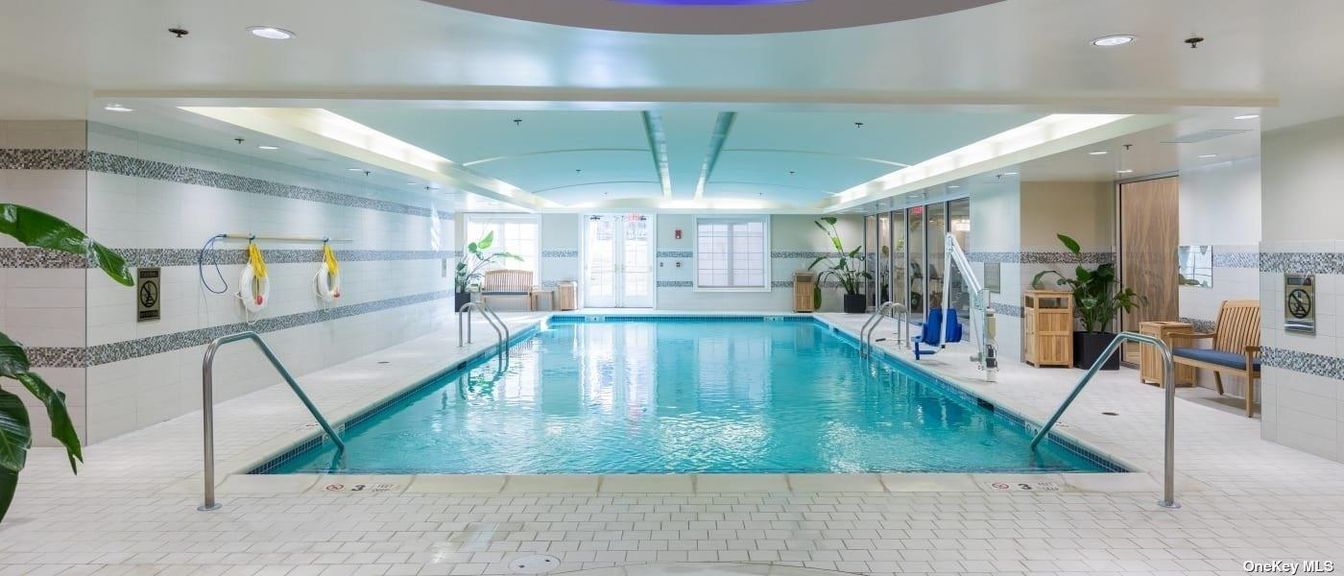 Interior, Pool, Recessed Lighting
