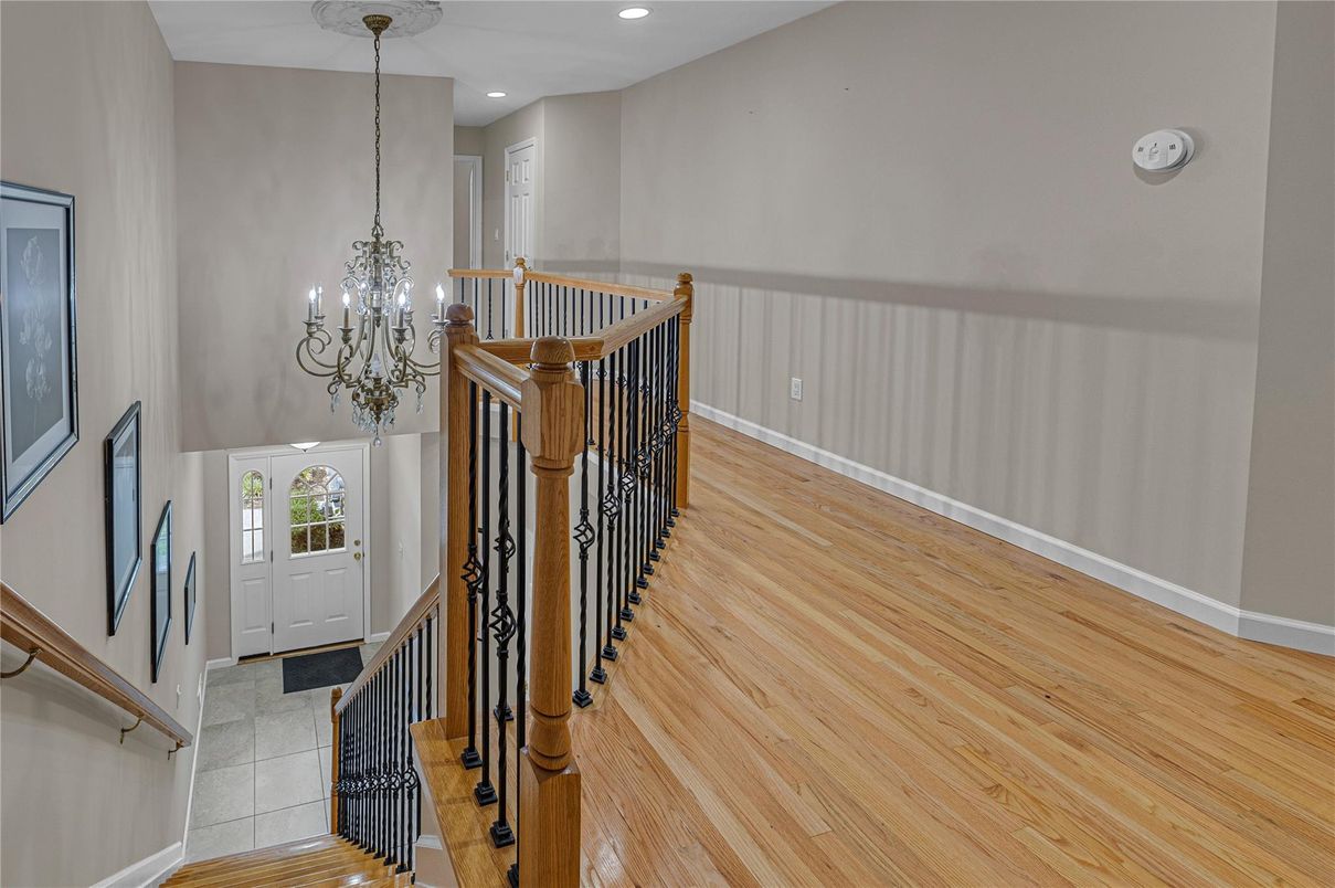 Chandelier, Interior, Recessed Lighting, Wood Texture Flooring