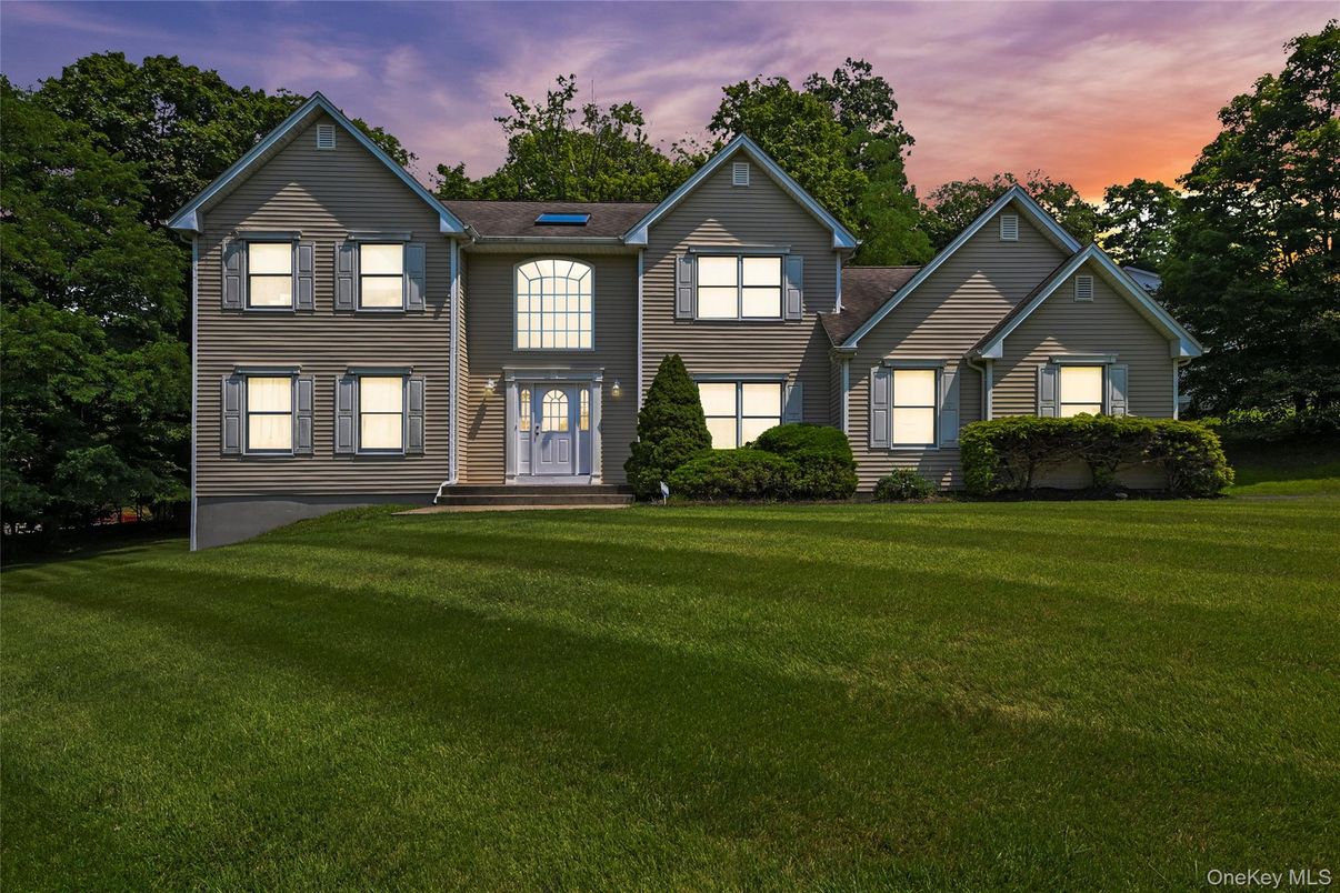 Attached, Backyard, Exterior, Facade, Farmhouse