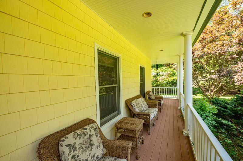 Exterior, Wood Texture Flooring