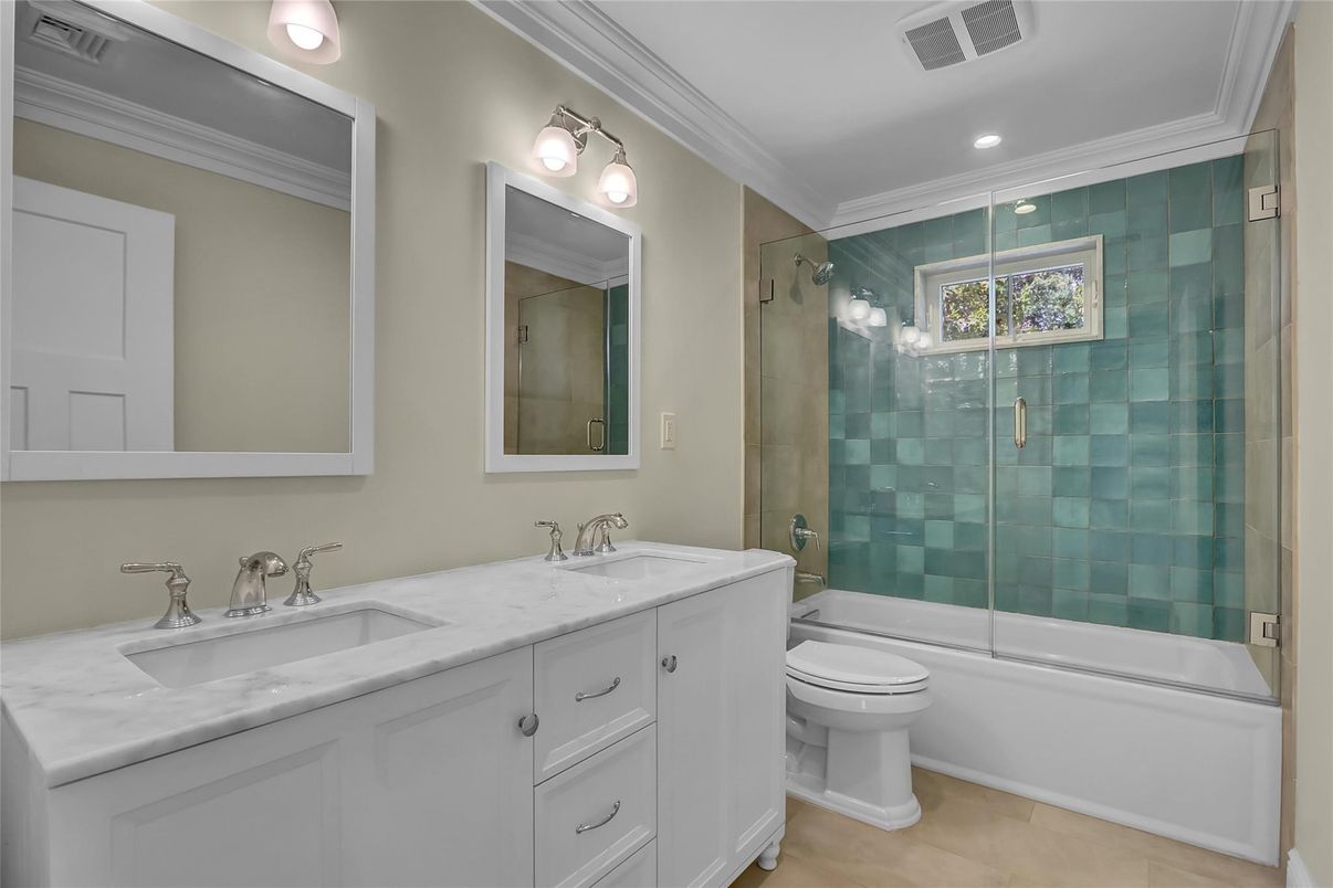 Bathroom, Dual Sink Vanities, Glass Shower, Interior, Recessed Lighting