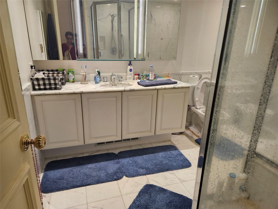 Bathroom, Dual Sink Vanities, Interior, Marble