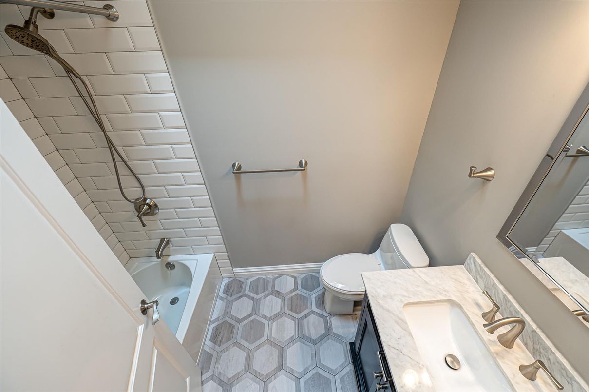 Bathroom, Interior
