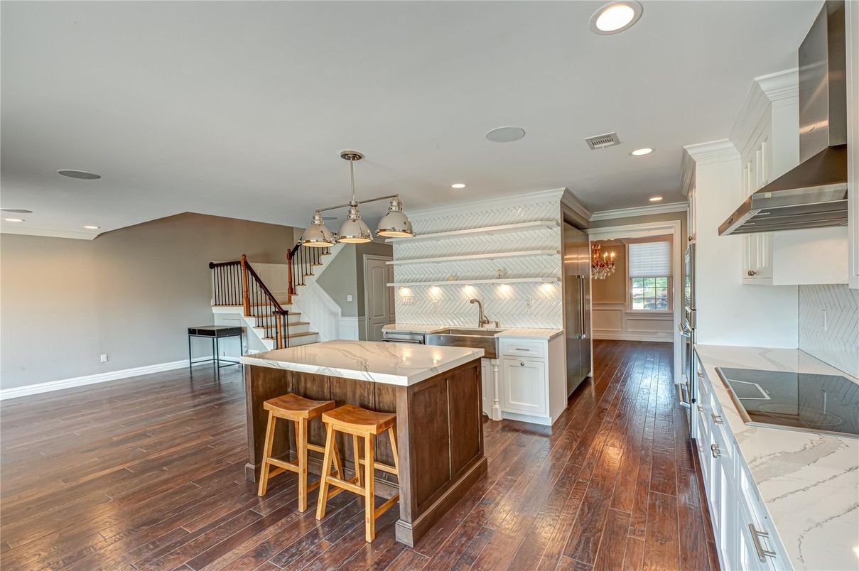 Chandelier, Interior, Kitchen, Pendant Lights, Recessed Lighting, Wood Texture Flooring