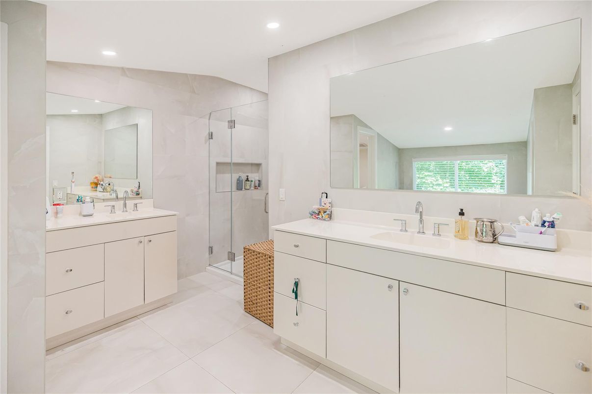 Bathroom, Dual Sink Vanities, Glass Shower, Interior, Recessed Lighting