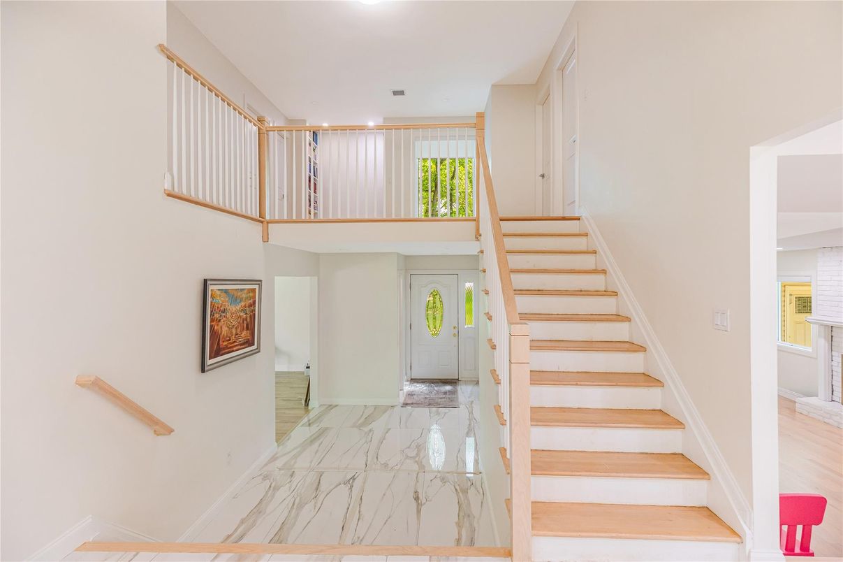 Interior, Marble, Recessed Lighting
